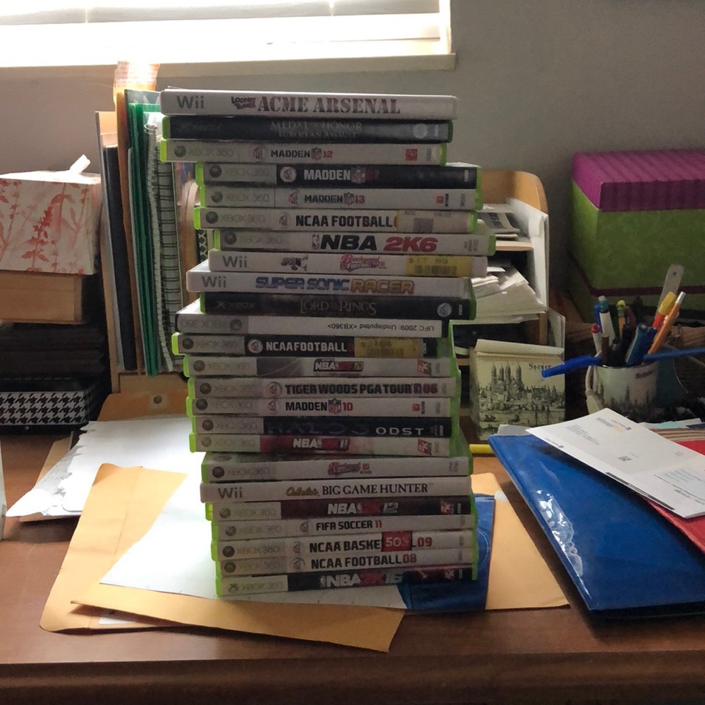 Wii console with xbox, xbox360, wii games